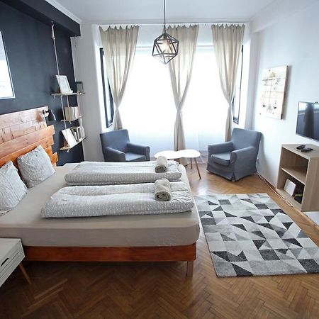 D.Five Inspire Apartment Budapeste Exterior foto