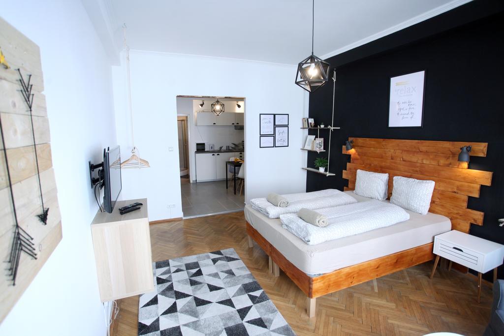 D.Five Inspire Apartment Budapeste Exterior foto